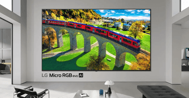 OLED відходить у минуле: LG представила свій перший телевізор Micro RGB