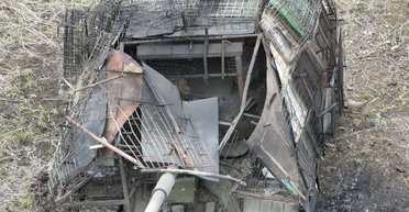 "Смешали с землей": ВСУ разгромили колонну из "танков-сараев" РФ на Торецком направлении (видео)