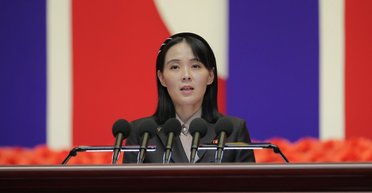 Битва за трон: у КНДР може розгорітися війна між сестрою Кім Чен Ина та його дочкою