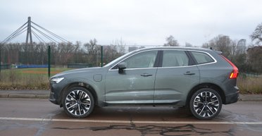 Тест-драйв нового Volvo XC60 T8: универсальный вариант