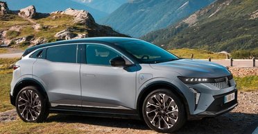 Новый Renault Megane 2024 рассекречен до премьеры (фото)