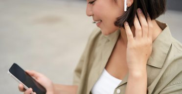 Не тільки Samsung і Apple: топ-5 бездротових навушників, популярних у 2025 році (фото)