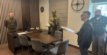 Замначальника Ровенского СБУ задержали при получении $620 тысяч взятки, — нардеп