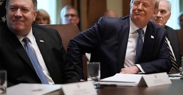 Войовничий план Помпео, або "Фінський варіант": які варiанти перемир'я запропонує Трамп Україні