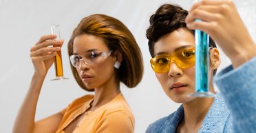 Сибирская язва, COVID и чума. Страшные эпидемии, которые начались с утечки из лаборатории