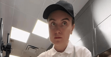 Украинка бросила хорошую работу, а теперь печет пиццу в США: говорит, что не жалеет