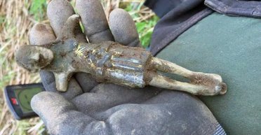 Нашел средневековый артефакт с металлоискателем: незабываемое открытие в Норвегии (фото)