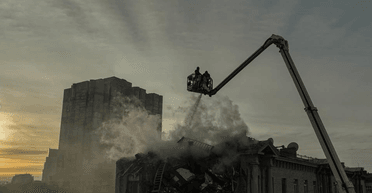 Ранковий обстріл Києва: "Шахед" майже влучив в Офіс президента, — Безугла (фото)