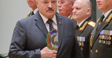 Эксперт: Власть в Беларуси держится на Лукашенко и КГБ, устранение одного из них вызовет политическую турбулентность