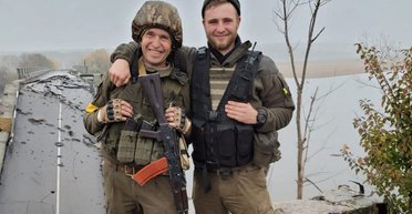 Мобилизуют ли отца с отсрочкой, если сын служит: объяснение юриста