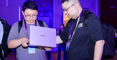 Новый конкурент для MacBook Neo: Lenovo представила серию недорогих ноутбуков (фото)