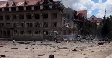 Россияне там уже с комфортом обжились: стали известны подробности ударов по ВС РФ в Луганске