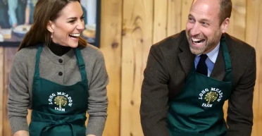 Принц Уильям попробовал испечь пирог: кулинарный эксперимент рассмешил сеть (видео)