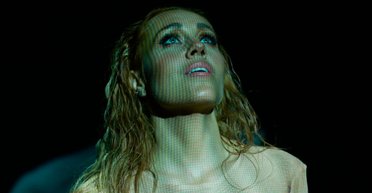 Олена Тополя не єдина, кого шантажували "зливом" приватних відео: що відомо