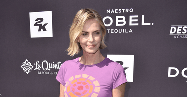 Шарліз Терон продемонструвала підтягнуту фігуру на спортивному заході (фото)