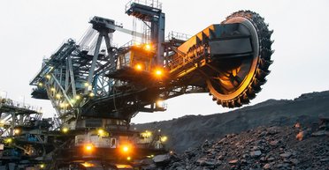 Не ранее 2040 года: когда в Украине начнут добывать ископаемые в рамках сделки по недрам с США