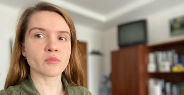 "Вернутся с курортов": Безуглая обвинила Кличко, что тот в отпуске — тот ответил