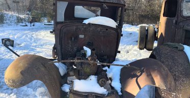 Старый Ford 30-х завелся после 75 лет простоя на улице (видео)