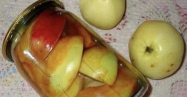 Яблучна примха: робимо заготовку для шарлотки та пирогів на зиму
