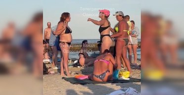 Слушали "Ласковый май", смотрели "Битву экстрасенсов" на ТНТ. Как языковые конфликты раскалывают Украину