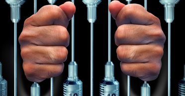 Колоть или лечить. Как наказывать педофилов, чтобы им не навредить