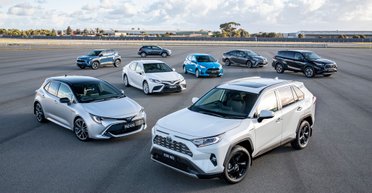 Toyota подозревают в попытке вернуться на российский рынок: автопроизводитель отреагировал