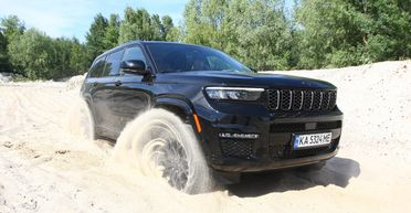 Внедорожный люкс: тест-драйв нового Jeep Grand Cherokee