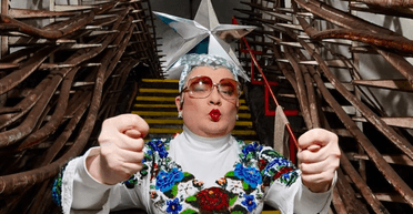 Андрею Данилко — 52: в какие громкие скандалы влипала Верка Сердючка (фото, видео)