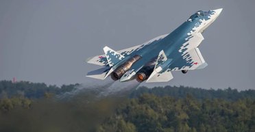 Нове бортове обладнання та РЕБ: у РФ похвалилися модернізацією винищувача Су-57