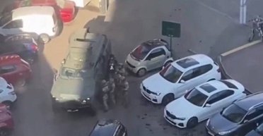 КОРД розпочав штурм супермаркету, де утримуються заручники: перемовини провалилися, — соцмережі