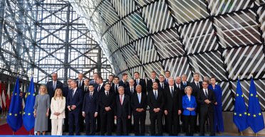 Кредит 90 млрд евро для Украины: до чего договорились в Брюсселе, и получит ли Киев деньги