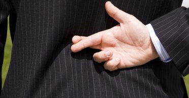 Детектор лжи. Пять признаков того, что вас обманывают