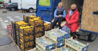 Утомленные карантином. Почему власть дала добро на открытие рынков