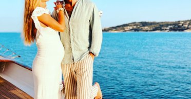 Брат Кейт Міддлтон і його дружина вперше показали маленького сина публіці