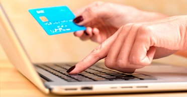 Топ-5 схем, как мошенники воруют деньги с карточных счетов