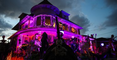 Хэллоуин 2023: топ самых странных мест для празднования в мире