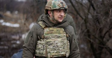 "Бездоганні вояки". На кого Зеленський замінив голів Генштабу й ООС і кого приберуть наступним