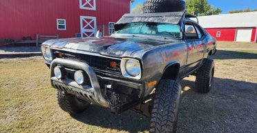 Раритетный американский спорткар 70-х превратили в необычный внедорожник (фото)