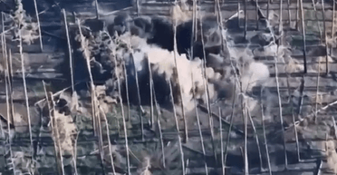 "Азов" застосував гранатомет Mk 19 та знищив бліндаж росіян (відео)