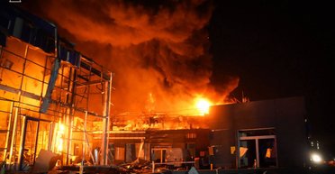 Росіяни вдарили БПЛА по Одесі: є влучання в житлові будинки та загиблий (фото)