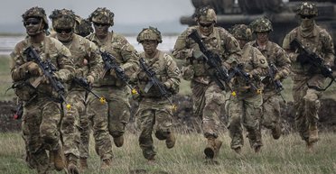 "Сдерживание усилится": НАТО обещает России "военный ответ" на прилеты дронов в Польше