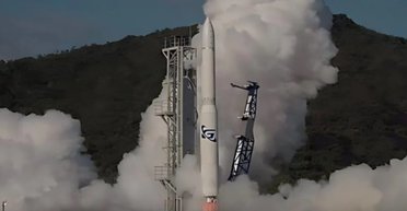 Сюрприз на борту: перша космічна ракета Австралії вибухнула одразу після запуску (відео)