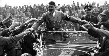 Зазирнути в безодню. Яке кіно подивитися напередодні Дня Перемоги над нацизмом