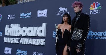 Це кінець: стало відомо, чому вагітна Меган Фокс кинула нареченого