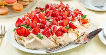 Нежный и воздушный, как облако: пошаговый рецепт торта "Павлова"