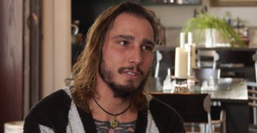 Чоловік повернувся з відпустки й отримав лист із повідомленням про свою смерть (фото)