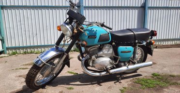 В Украине обнаружили винтажный 40-летний мотоцикл без пробега (фото)