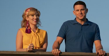 Просто космос: вышел трейлер комедии "Забери меня на Луну"