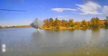 Бойцы 225 ОШП показали, как топят морпехов ВС РФ под Сумами: возвращают в "родную стихию" (видео)