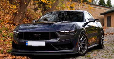 Темна конячка: в Україні з'явився новітній заряджений Ford Mustang на 500 сил (фото)